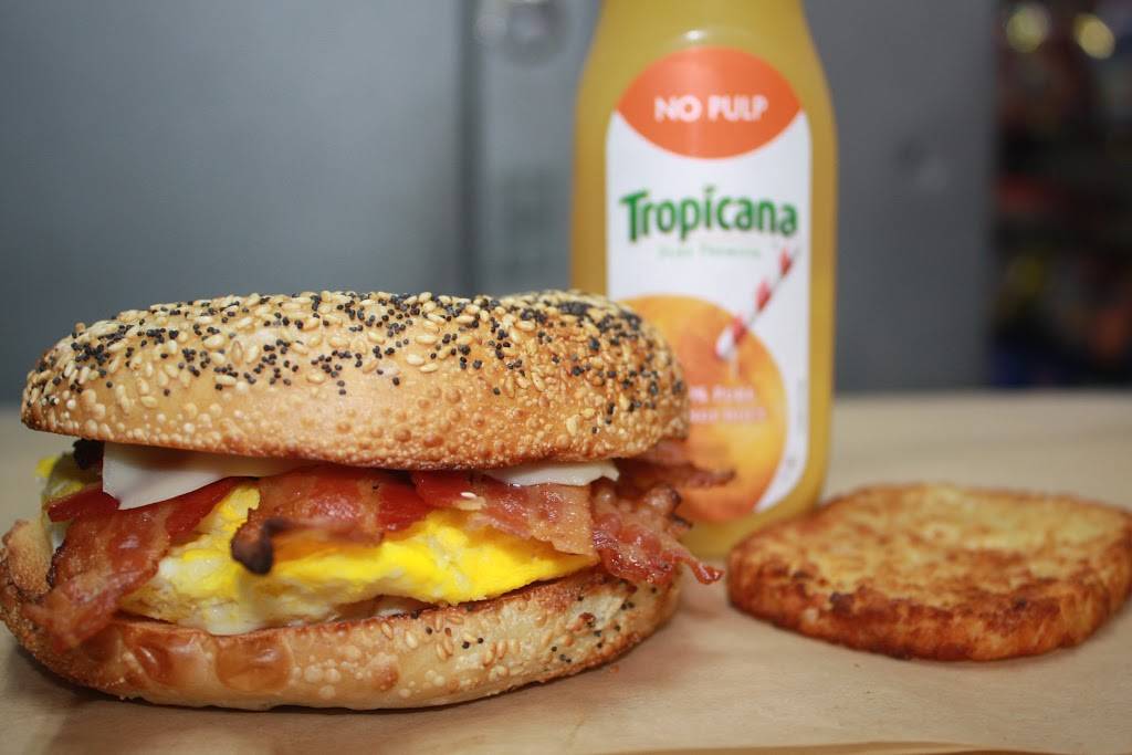 Pitman Convenience Store (Pitco) | restaurant | 308 S Broadway, Pitman, NJ 08071, USA | 8562188191 OR +1 856-218-8191