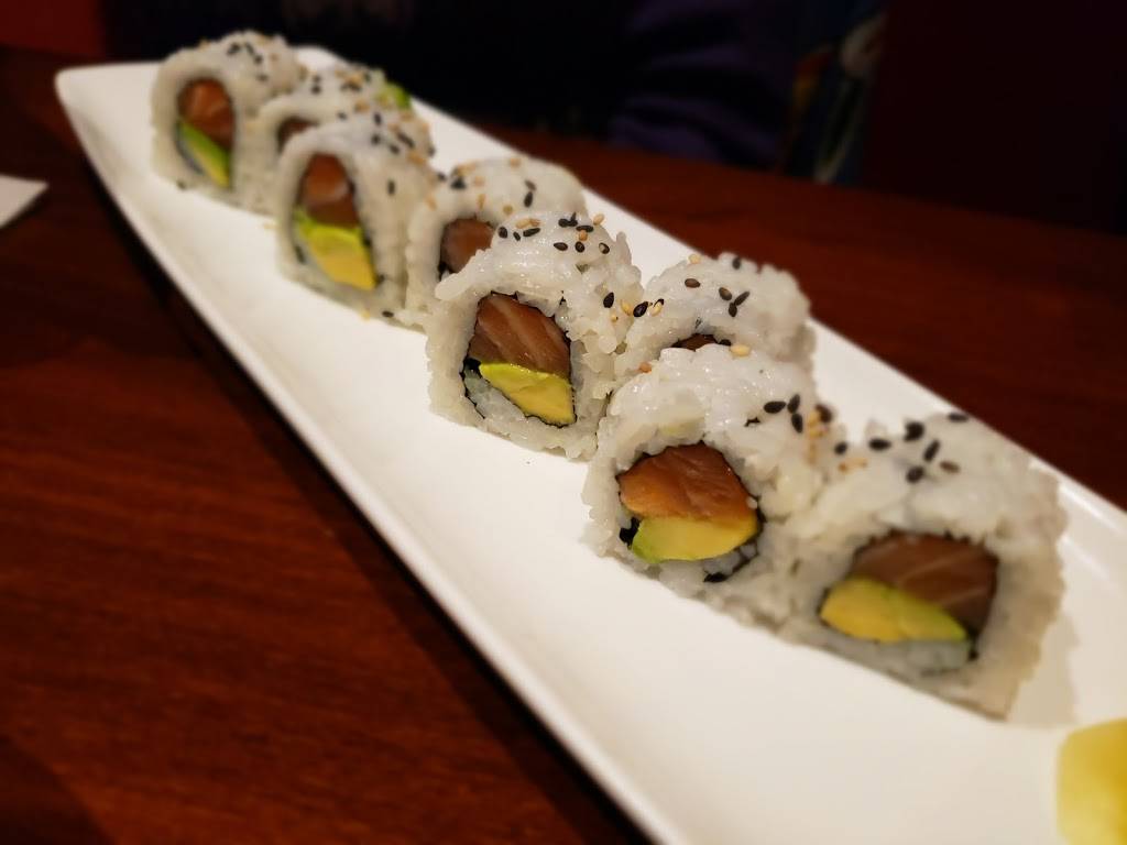 Kamura Sushi | restaurant | 3800 Sebastopol Rd, Santa Rosa, CA 95407, USA | 7075262652 OR +1 707-526-2652