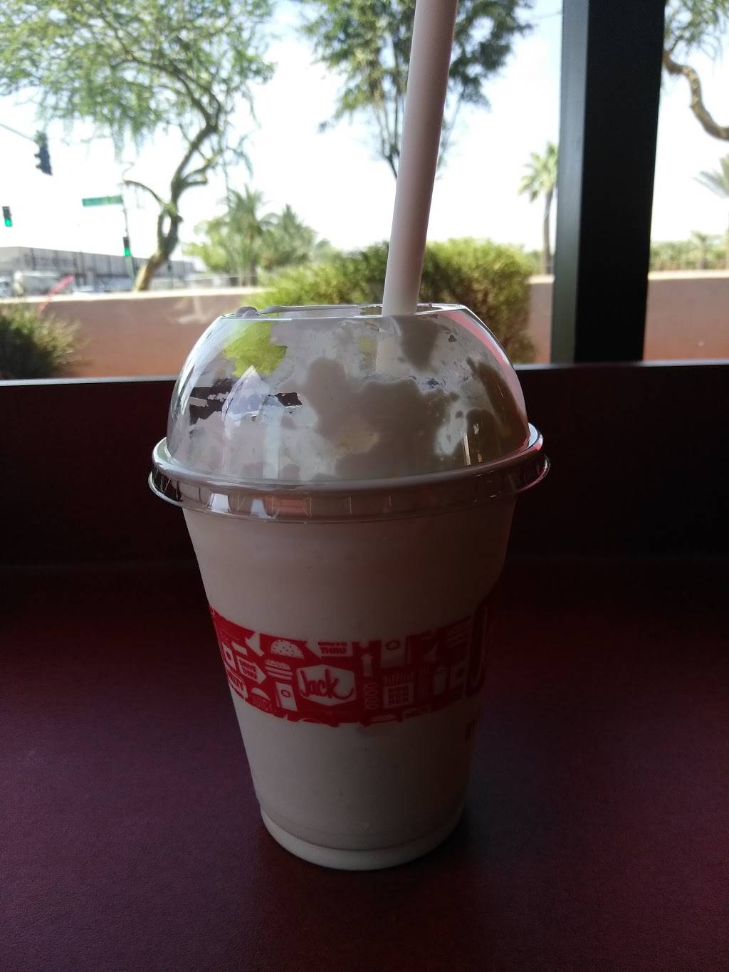 Jack in the Box | restaurant | 3502 W Buckeye Rd, Phoenix, AZ 85009, USA | 6023531660 OR +1 602-353-1660