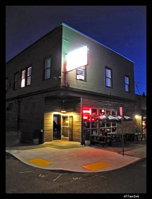 C Bar | restaurant | 2880 SE Gladstone St, Portland, OR 97202, USA | 5032308808 OR +1 503-230-8808