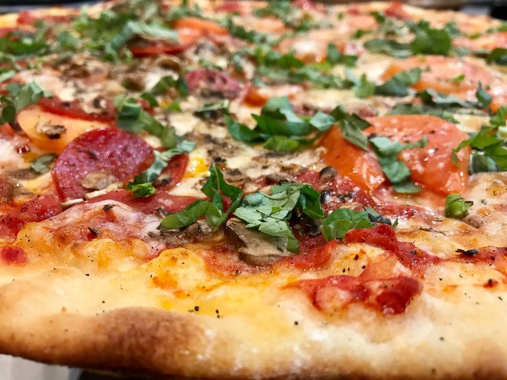 Upper Crust Pizzeria | restaurant | 243 S Beverly Dr, Beverly Hills, CA 90210, USA | 3105045056 OR +1 310-504-5056