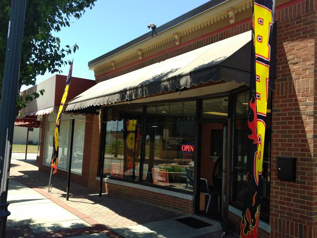 Kirks BBQ | restaurant | 16102 South Park Ave, South Holland, IL 60473, USA | 7085746001 OR +1 708-574-6001