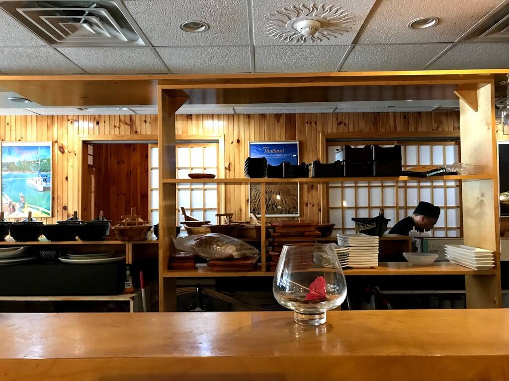 Len Sennn Noodle Design | restaurant | 1554 Hancock St, Quincy, MA 02169, USA | 6177737280 OR +1 617-773-7280