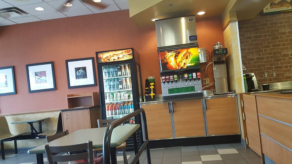Subway | restaurant | 2255 East Ridge Road, Rochester, NY 14622, USA | 5854676990 OR +1 585-467-6990