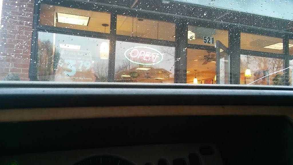 Subway | restaurant | 521 Lake Ave, Elyria, OH 44035, USA | 4403283066 OR +1 440-328-3066