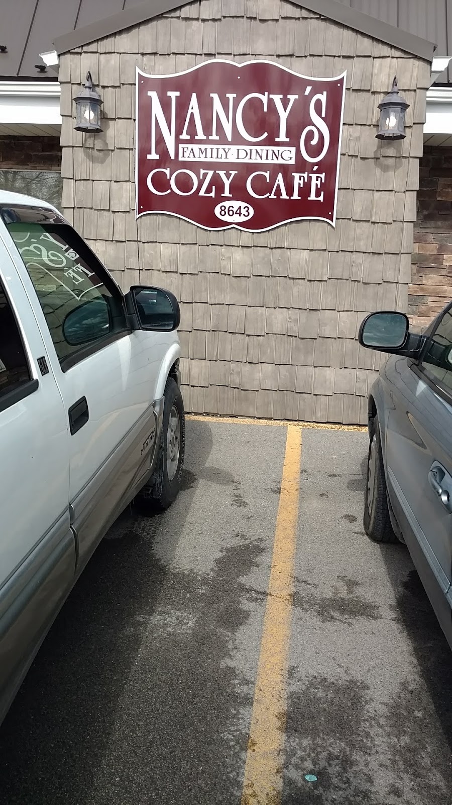 Nancys Cozy Cafe | cafe | 8643 Main St, Kinsman, OH 44428, USA | 3305539597 OR +1 330-553-9597