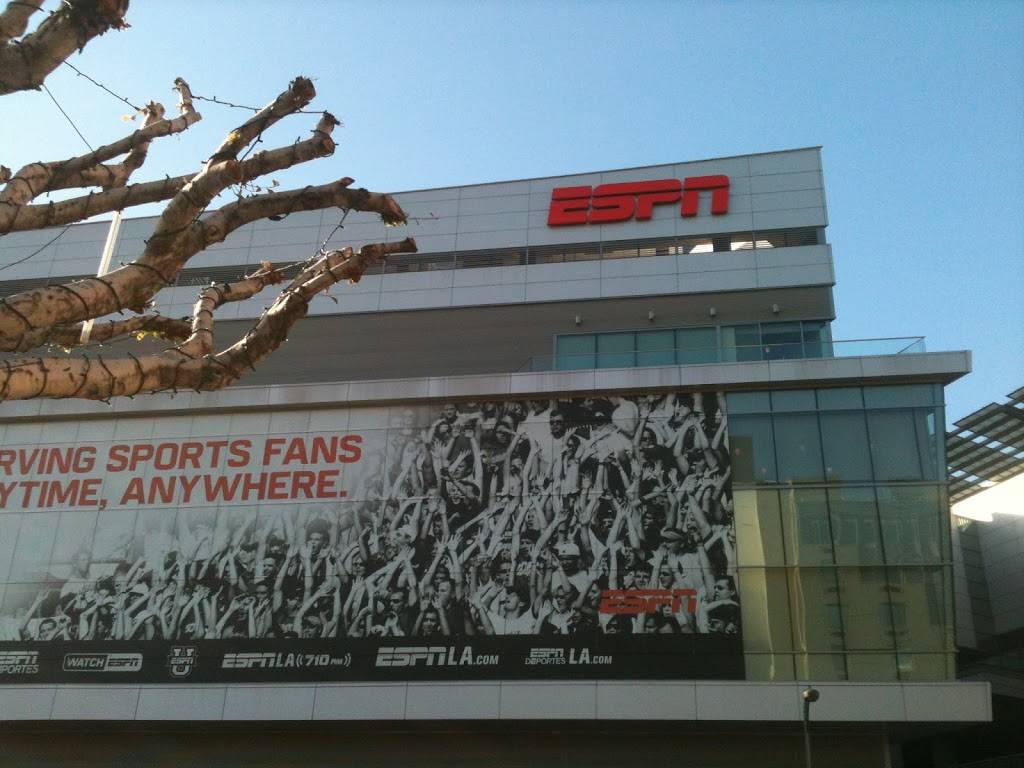 ESPN Zone | restaurant | 1011 S Figueroa St # 101, Los Angeles, CA 90015, USA | 2137657070 OR +1 213-765-7070