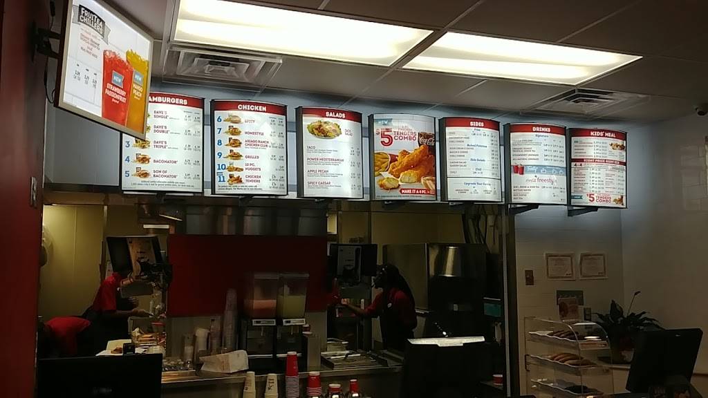 Wendys | restaurant | 900 Market Dr, Emporia, VA 23847, USA | 4343480274 OR +1 434-348-0274