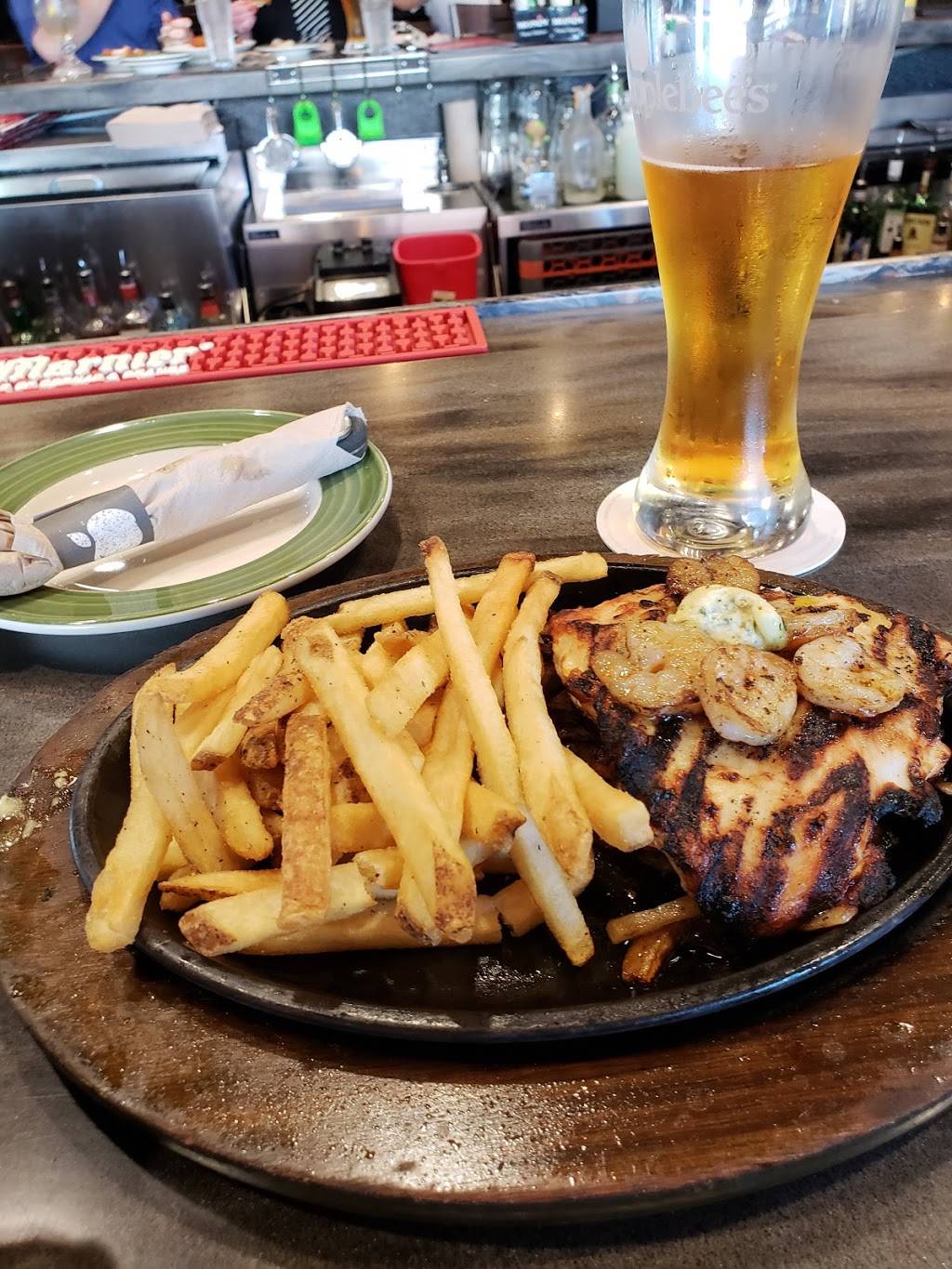 Applebees Grill + Bar | restaurant | 5630 Cottle Rd, San Jose, CA 95123, USA | 4088094980 OR +1 408-809-4980