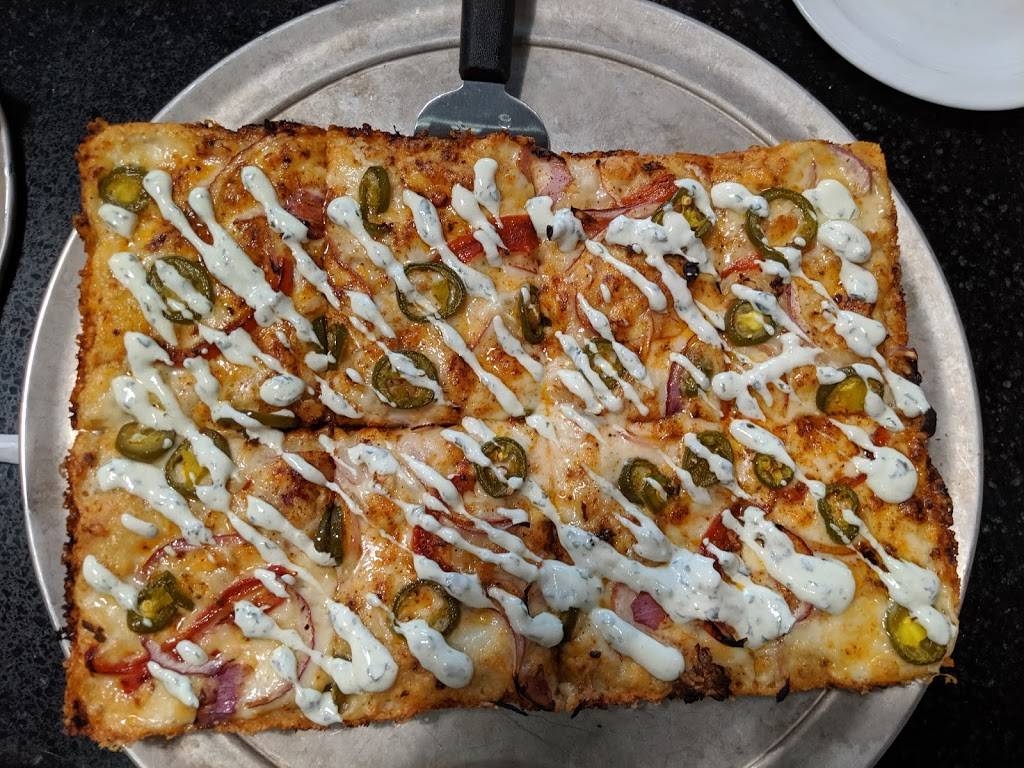 Buddys Pizza | meal takeaway | 44225 West 12 Mile Road, Novi, MI 48377, USA | 2486750881 OR +1 248-675-0881