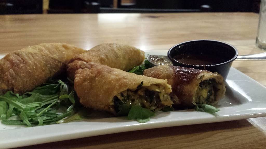 E.B. Flatts | restaurant | 245 W Main St, East Brookfield, MA 01515, USA | 5088676643 OR +1 508-867-6643