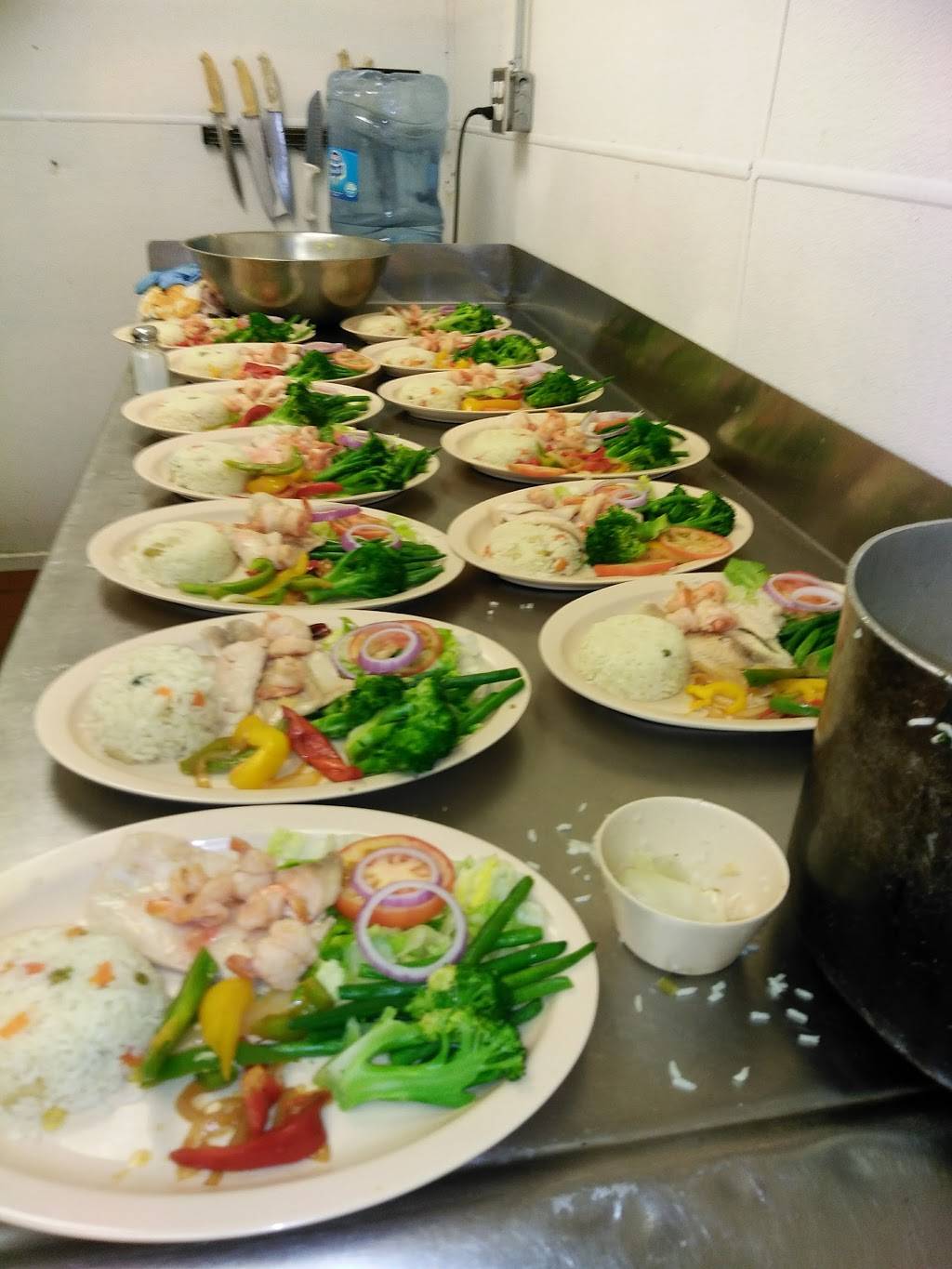 Tostada Regia I-10 East | restaurant | 10801 East Fwy, Houston, TX 77029, USA | 8322035201 OR +1 832-203-5201