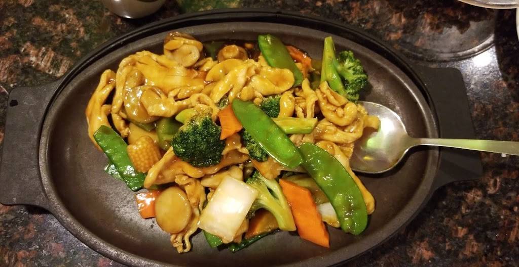 Bamboo Creek Restaurant | restaurant | 800 Belle Terre Pkwy #214, Palm Coast, FL 32164, USA | 3864469888 OR +1 386-446-9888