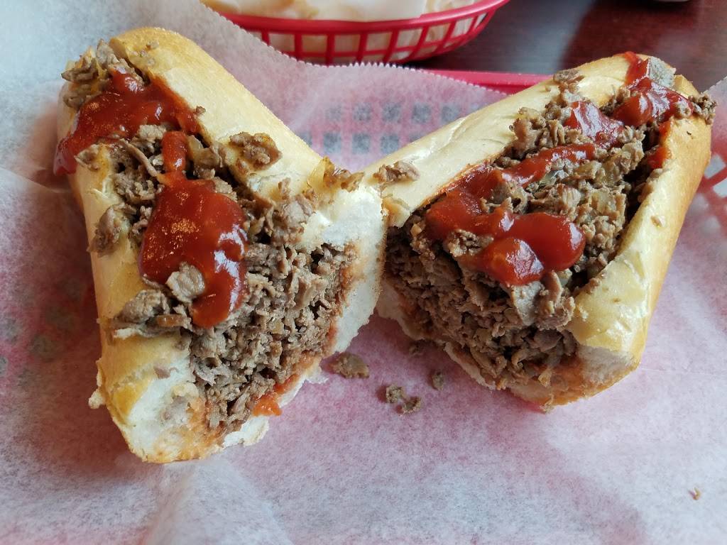 Moccias Train Stop | restaurant | 1004 Gravel Pike, Schwenksville, PA 19473, USA | 6102879866 OR +1 610-287-9866