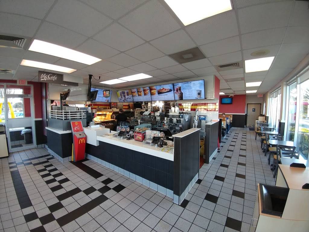 McDonalds | cafe | 400 N Main St, Minster, OH 45865, USA | 4196284500 OR +1 419-628-4500