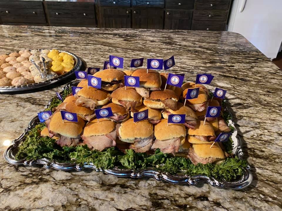 Hunt & Company | restaurant | 24 Reid St, Chatham, VA 24531, USA | 4344332270 OR +1 434-433-2270