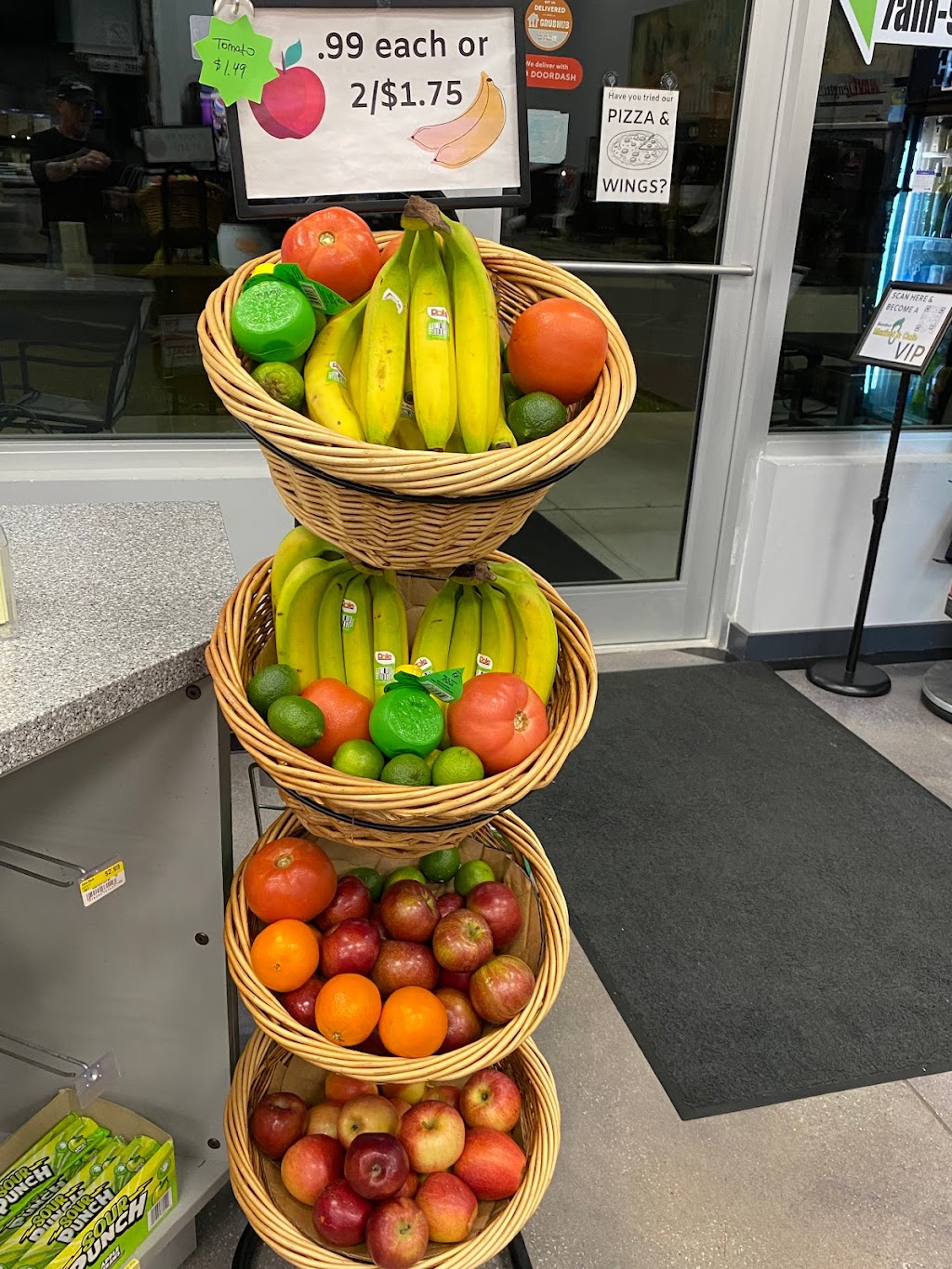 Barefoot Market & Cafe | restaurant | 4920 Vlg Hl Dr, North Myrtle Beach, SC 29582, USA | 8433990099 OR +1 843-399-0099