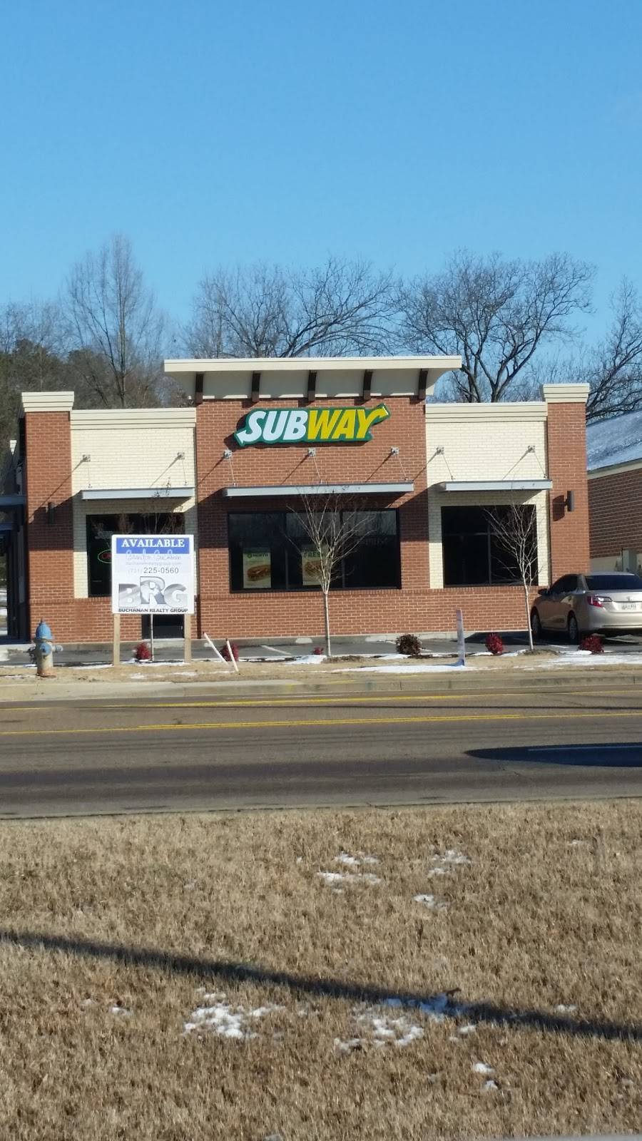 Subway | restaurant | 2710 N Highland Ave, Jackson, TN 38305, USA | 7317363321 OR +1 731-736-3321