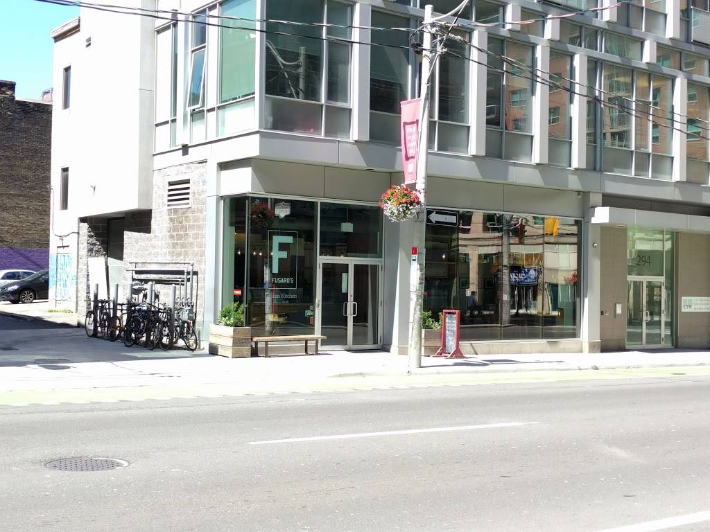Fusaros East | restaurant | 294 Richmond St E Unit 102, Toronto, ON M5A 1P5, Canada | 6473473309 OR +1 647-347-3309