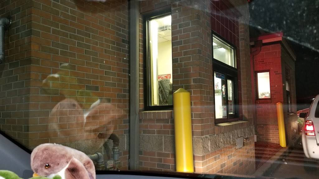 Wendys | restaurant | 633 S Gammon Rd, Madison, WI 53719, USA | 6082718789 OR +1 608-271-8789