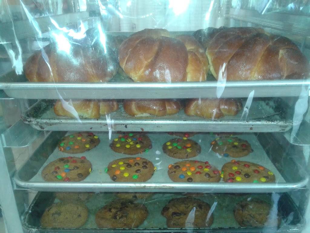 Albetos Mexican Food and Fresh Bakery | restaurant | 2388 Arden Ave c, San Bernardino, CA 92404, USA | 9098638831 OR +1 909-863-8831