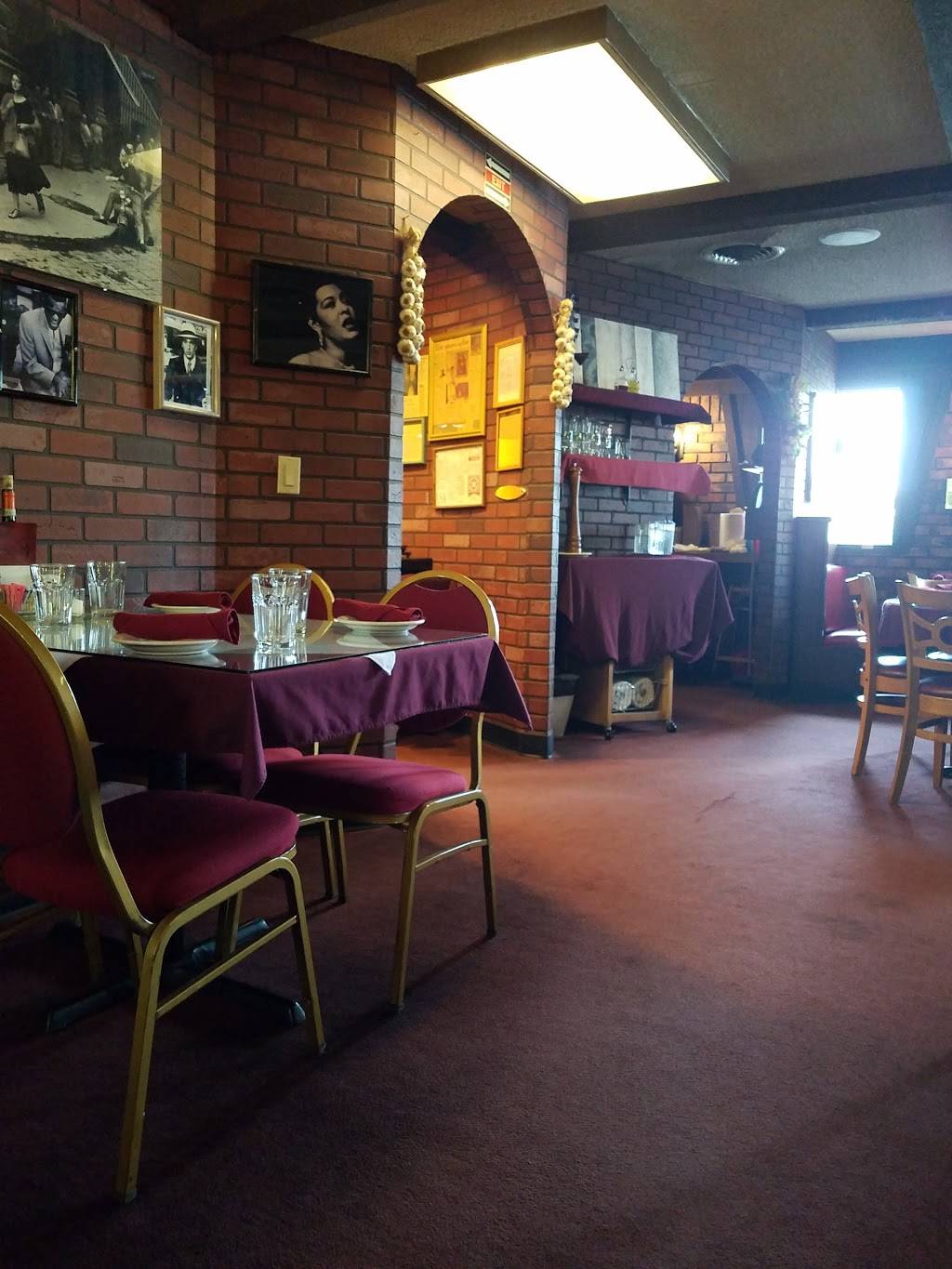 Giannis Ristorante Italiano | restaurant | 5030 Evergreen Way, Everett, WA 98203, USA | 4252522435 OR +1 425-252-2435