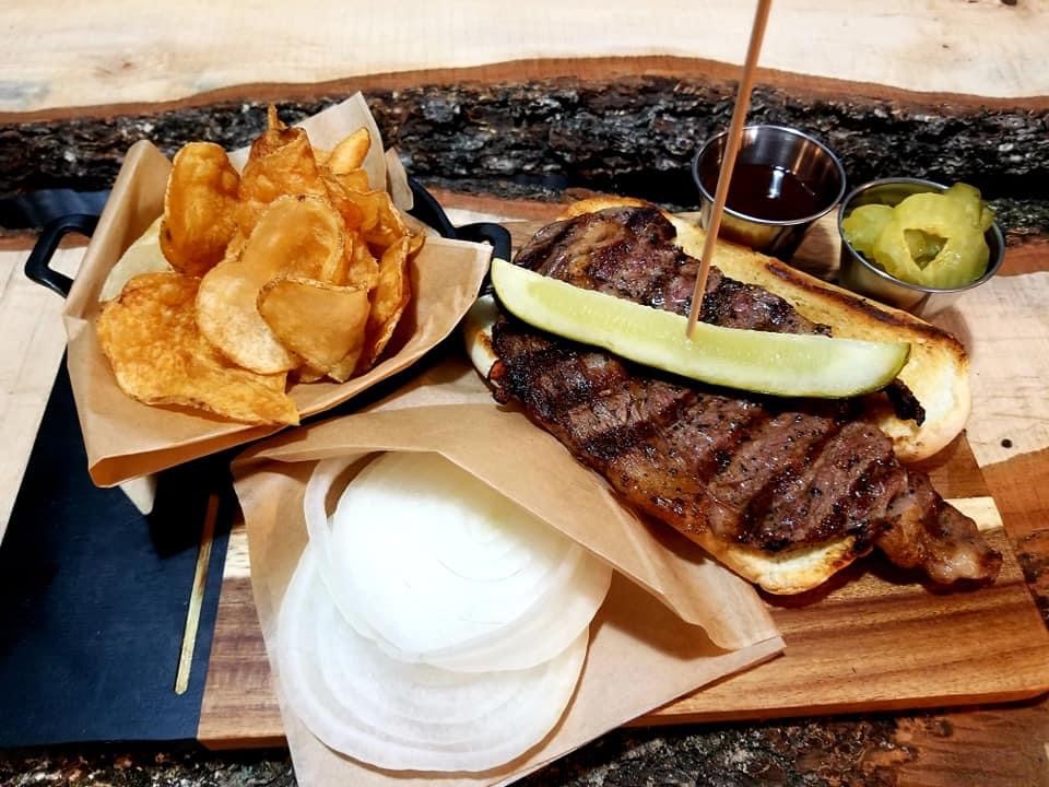 Gabbys Bar & Grill | restaurant | 214 W Main St, Ava, IL 62907, USA | 6184263000 OR +1 618-426-3000