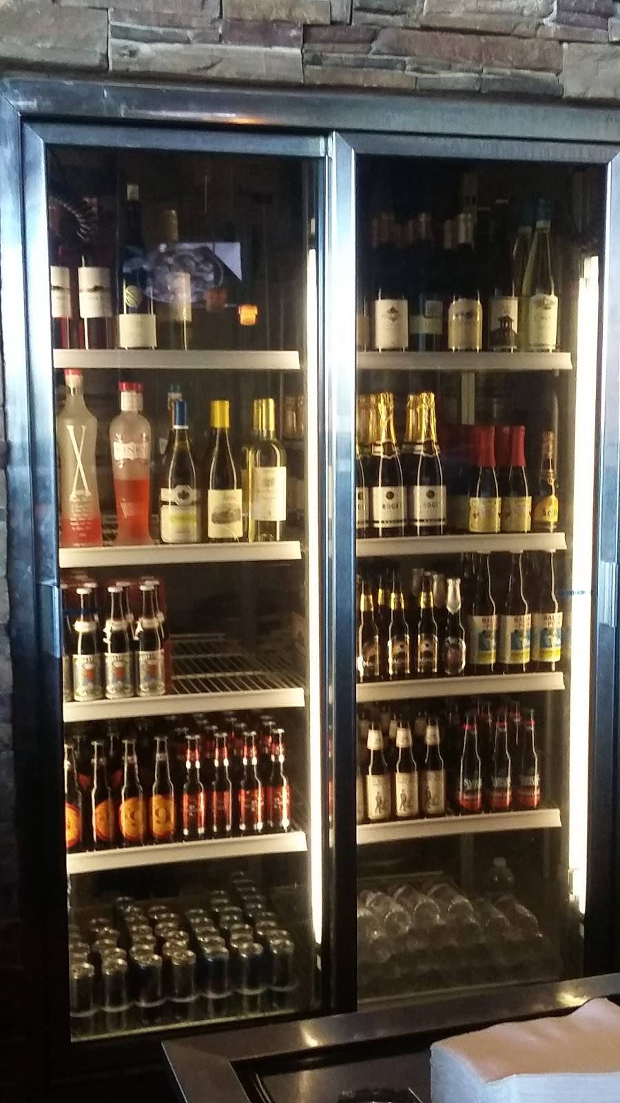 Mountainside Restaurant & Tavern | restaurant | 1442 E Lake Mead Pkwy, Henderson, NV 89015, USA | 7026316000 OR +1 702-631-6000