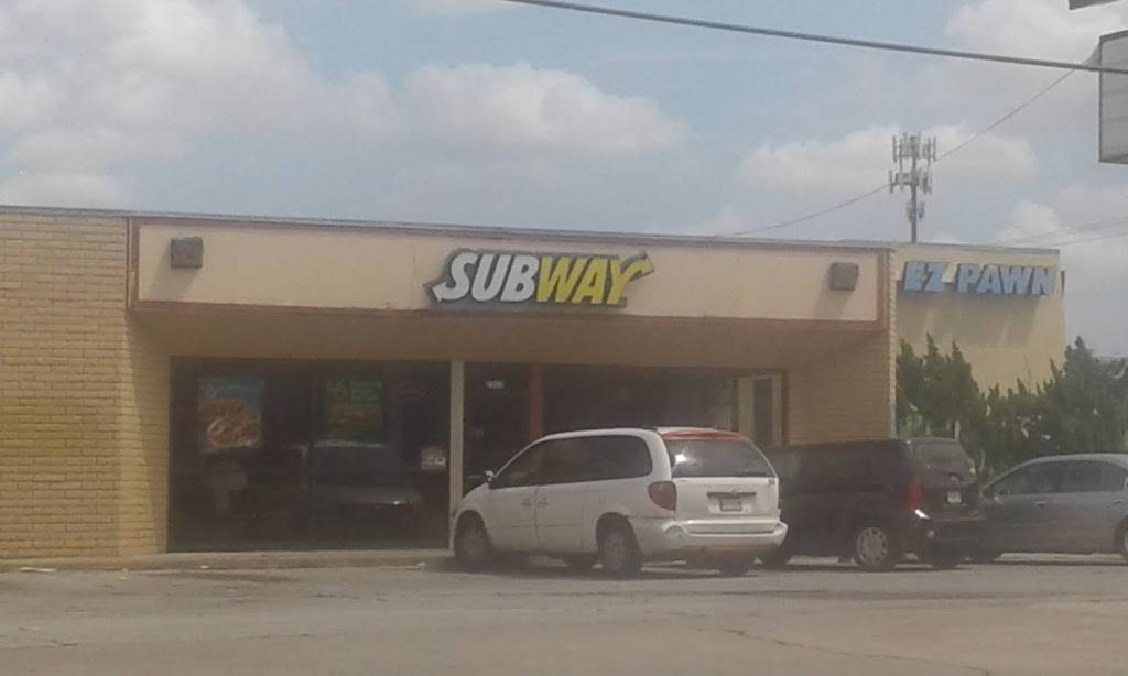 Subway Restaurants | restaurant | 2315 S Congress Ave, Austin, TX 78704, USA | 5124439339 OR +1 512-443-9339