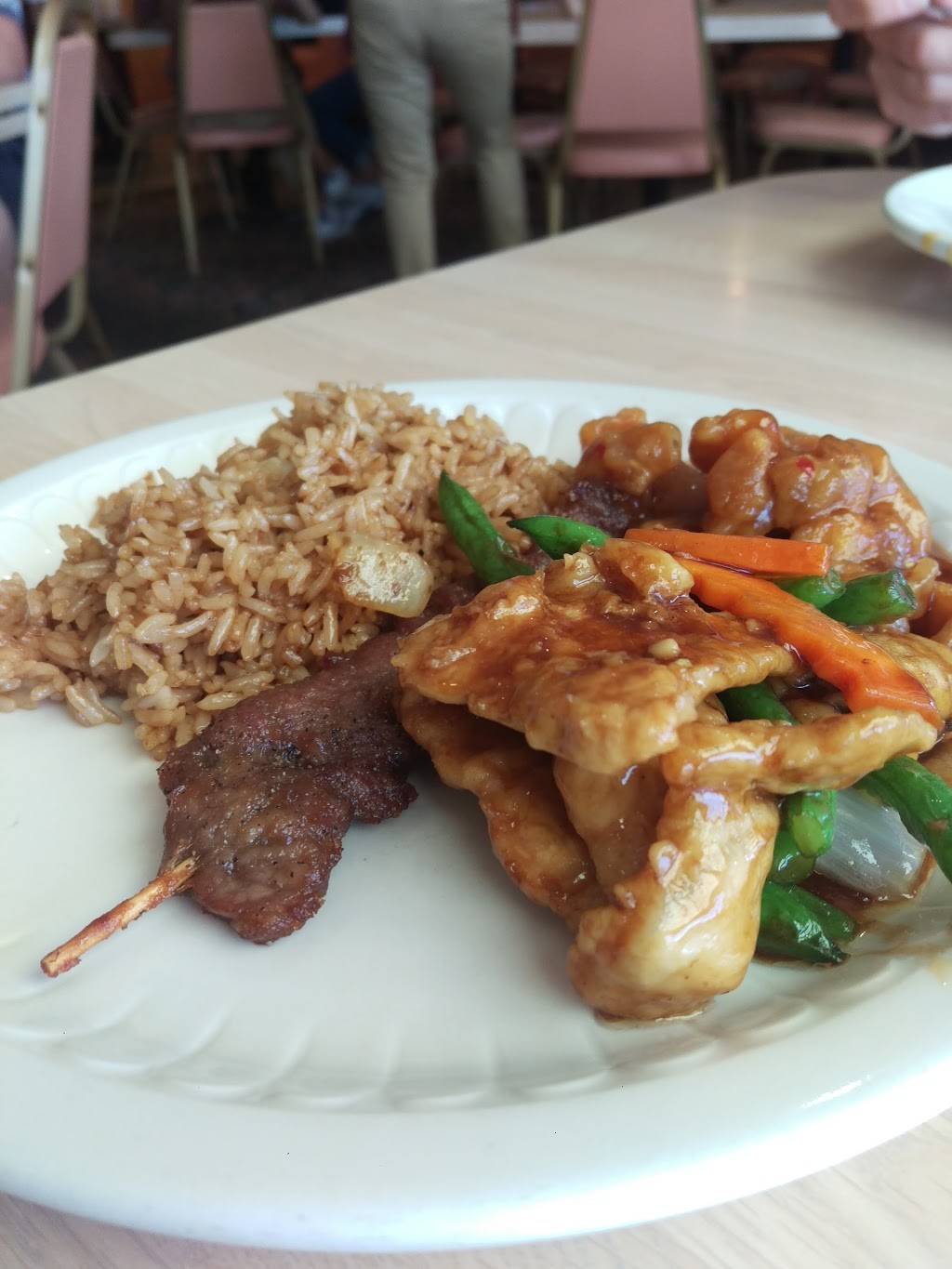 Lucky Inn Chinese Cuisine | restaurant | 6405 City W Pkwy, Eden Prairie, MN 55344, USA | 9528297832 OR +1 952-829-7832