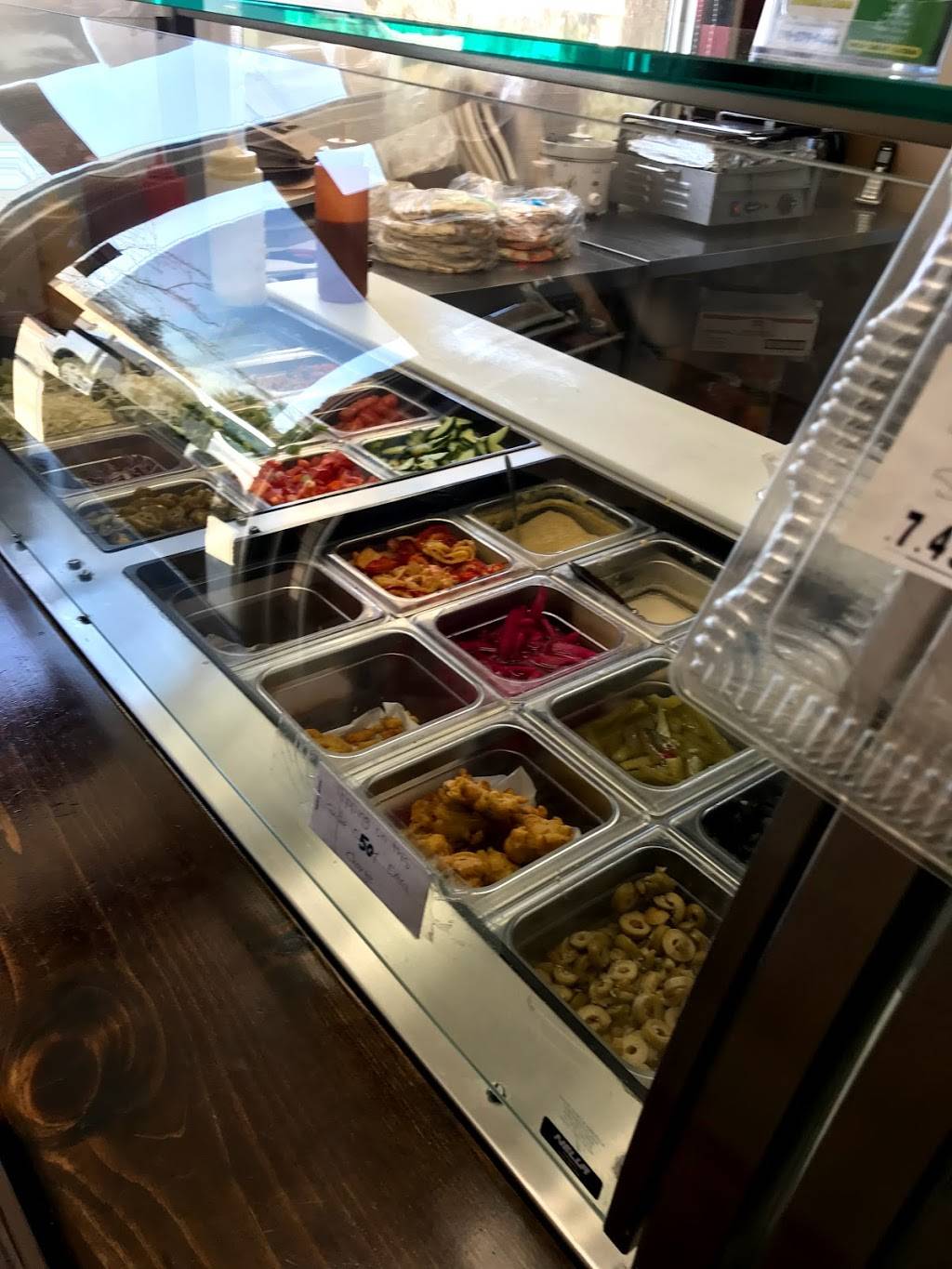 Uncles Shawarma & Kabab | restaurant | 425 University Ave E, Waterloo, ON N2K 3J4, Canada | 5195790444 OR +1 519-579-0444