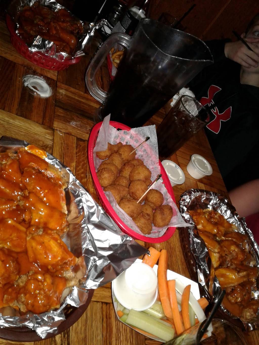 Little Wing Cafe | restaurant | 2750 Mahoning Ave #3, Warren, OH 44483, USA | 3303995896 OR +1 330-399-5896