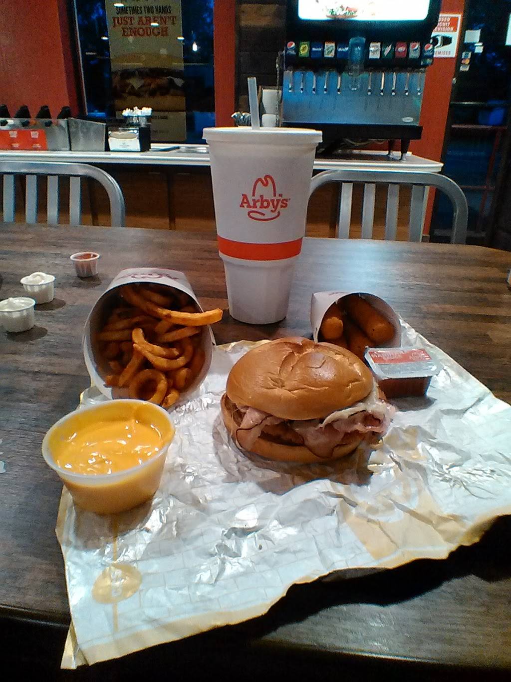 Arbys | restaurant | 2300 Union Rd, West Seneca, NY 14224, USA | 7166560112 OR +1 716-656-0112