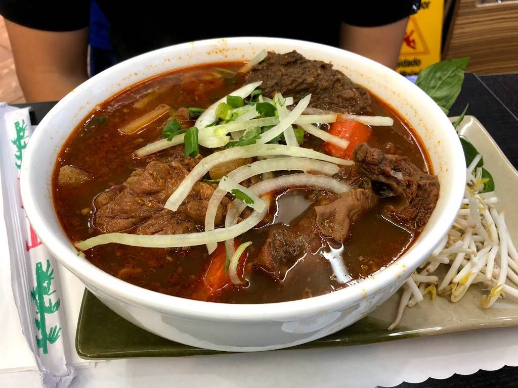 Banh Mi & Che Cali | restaurant | 647 W Valley Blvd, Alhambra, CA 91803, USA | 6262938396 OR +1 626-293-8396