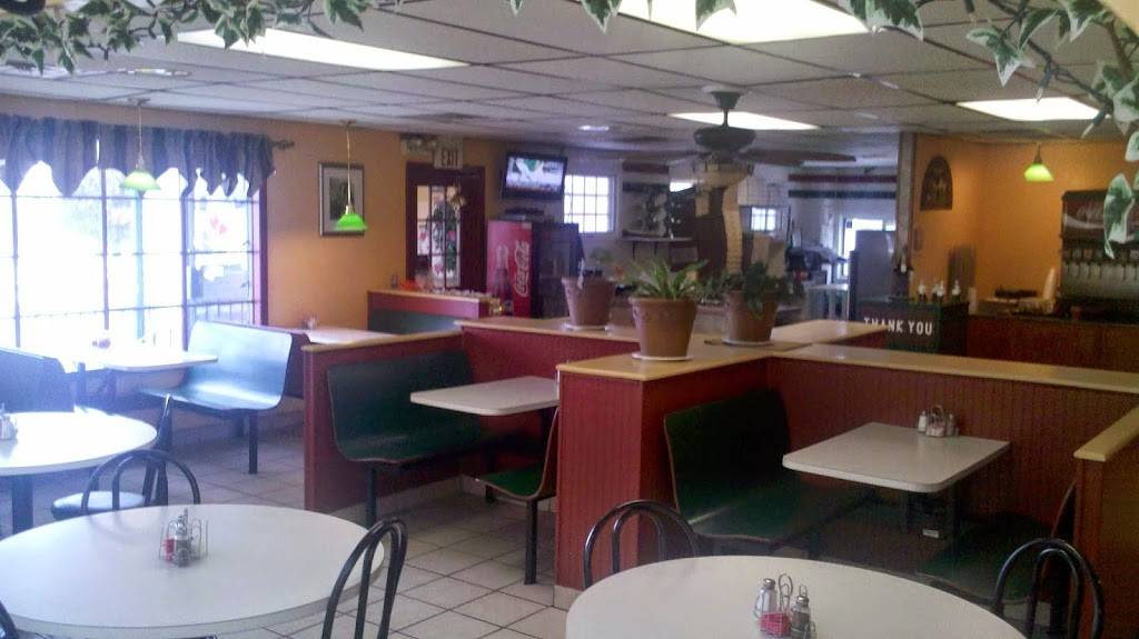 Two Cousins Pizza & Italian | restaurant | 808 E Main St, New Holland, PA 17557, USA | 7173550333 OR +1 717-355-0333