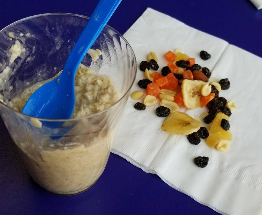 Food With Love | restaurant | 11350 Saticoy St, Sun Valley, CA 91352, USA | 8188243990 OR +1 818-824-3990