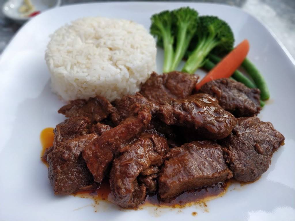 Rangoon Restaurant | restaurant | 634 Somerset St W, Ottawa, ON K1R 5K4, Canada | 6136808821 OR +1 613-680-8821