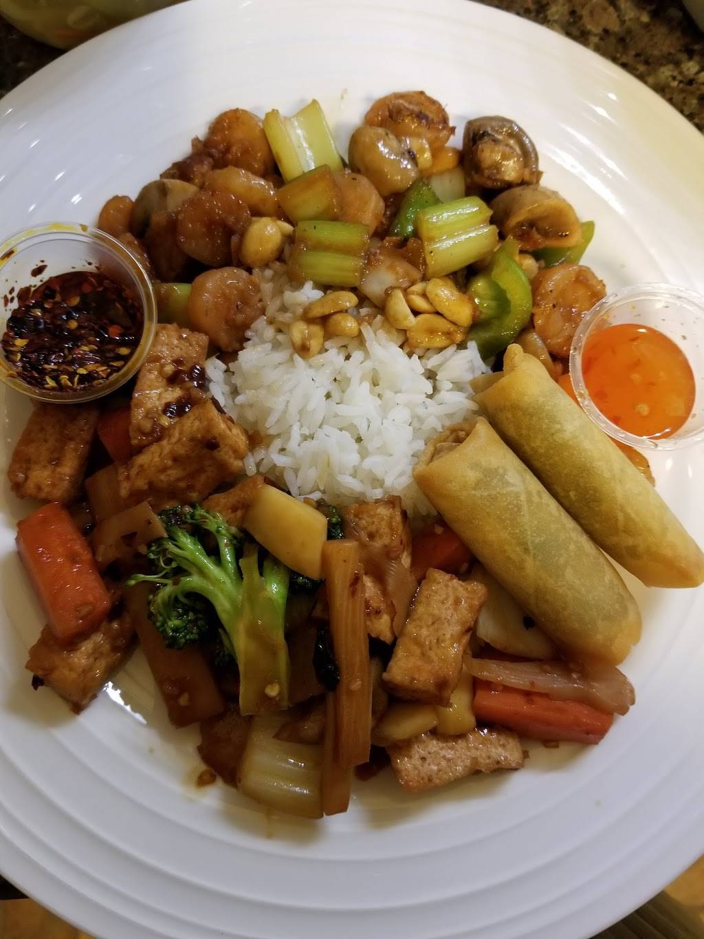 JS Garden | restaurant | 5425 N Keystone Ave #500, Indianapolis, IN 46220, USA | 3172577676 OR +1 317-257-7676