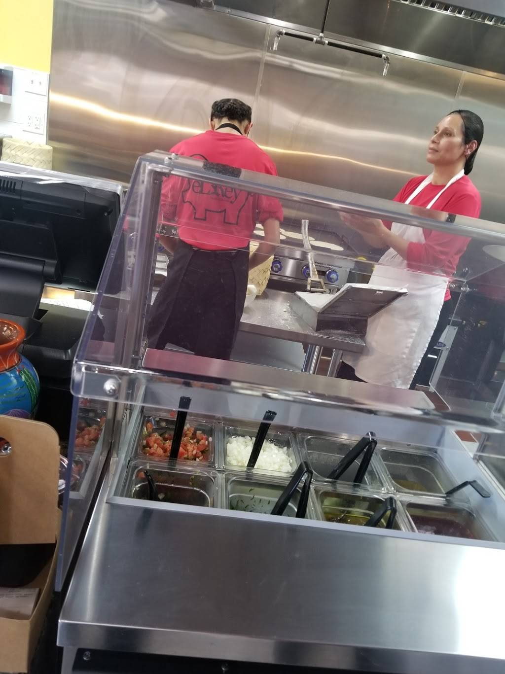 Carnitas El Rey | restaurant | 6593 Collins Dr D4, Moorpark, CA 93021, USA | 8052225689 OR +1 805-222-5689