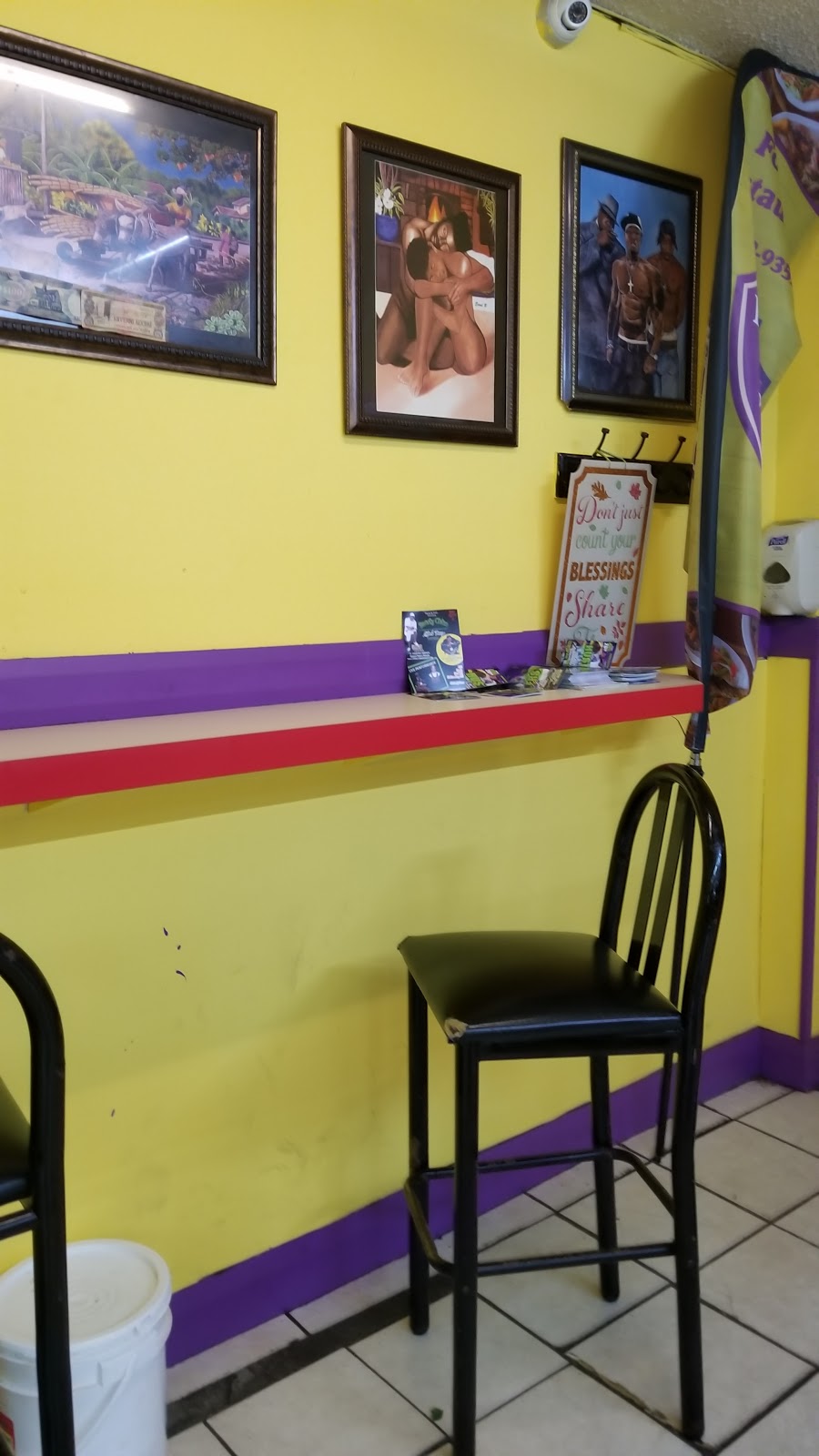 Fortis Restaurant | restaurant | 10826 Guy R Brewer Blvd, Queens, NY 11433, USA | 7182629352 OR +1 718-262-9352