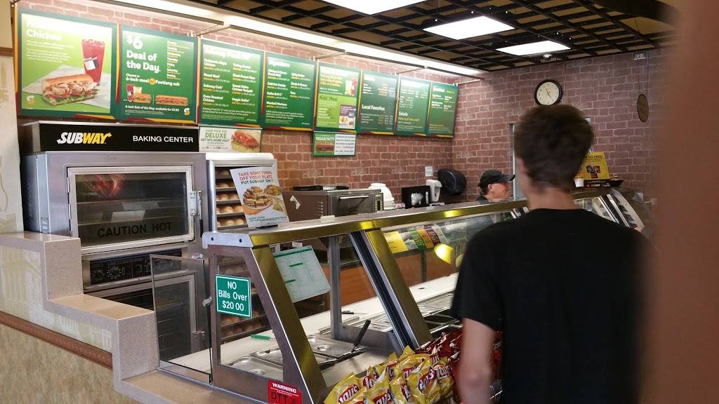 Subway Restaurants | restaurant | 2102 W Brandon Blvd, Brandon, FL 33511, USA | 8136539098 OR +1 813-653-9098