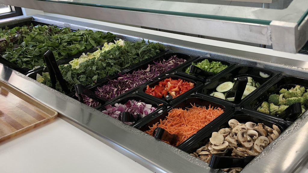 The Salad Station | restaurant | 104 S 30th Ave, Hattiesburg, MS 39402, USA | 7692236657 OR +1 769-223-6657