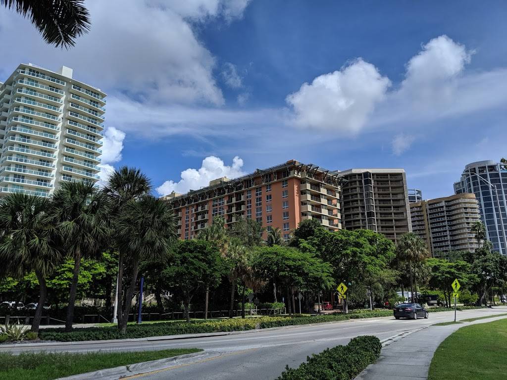 The Mutiny Hotel | restaurant | 2951 S Bayshore Dr, Miami, FL 33133, USA | 3054412100 OR +1 305-441-2100