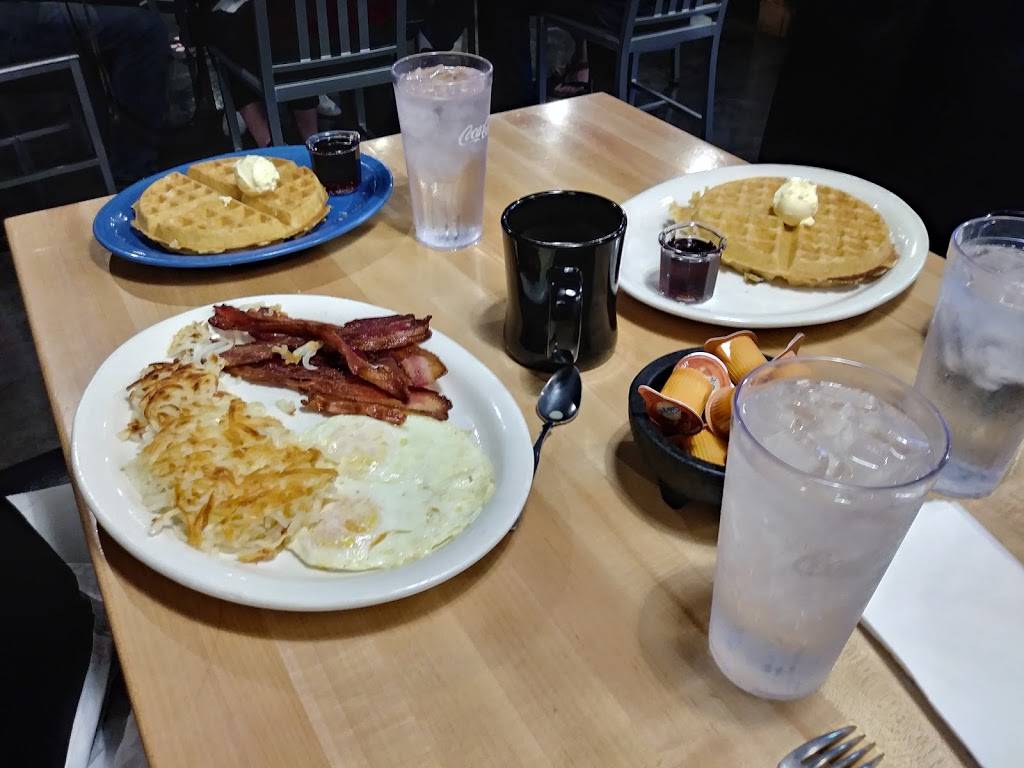 Biscuits Cafe | restaurant | 13752 W Bell Rd, Surprise, AZ 85374, USA | 6235466889 OR +1 623-546-6889