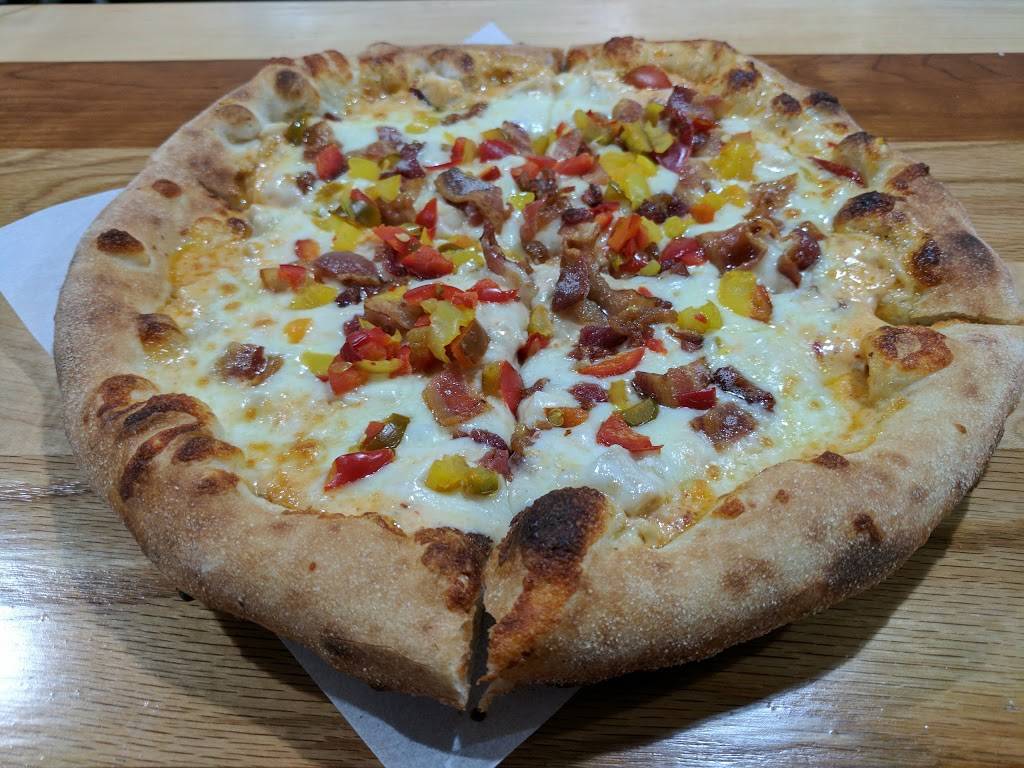 Sauced Wood Fired Pizza | restaurant | 21984 Lorain Rd, Fairview Park, OH 44126, USA | 4407994411 OR +1 440-799-4411