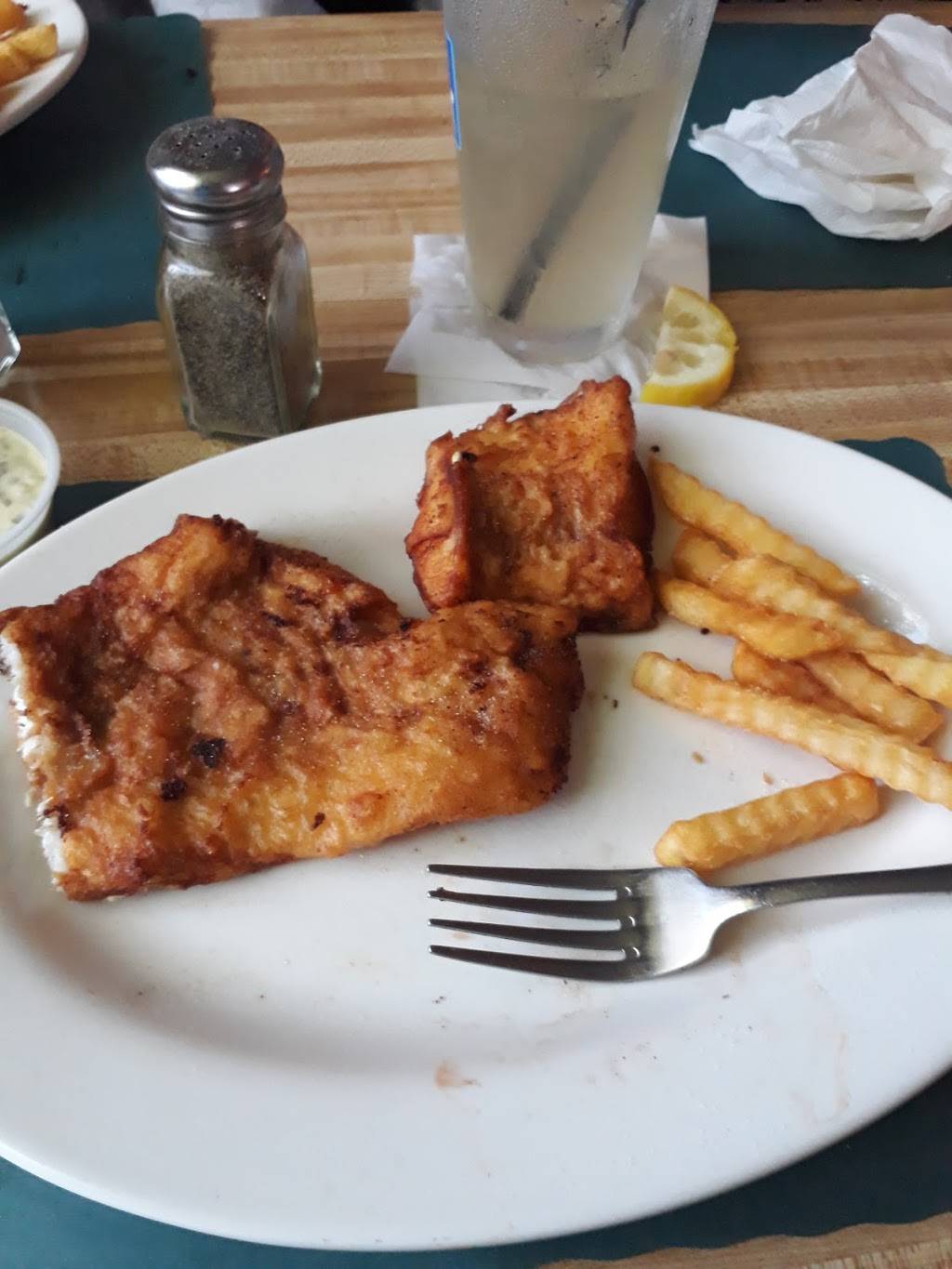 Wales Irish Pub | restaurant | 16 Holland Rd, Wales, MA 01081, USA | 4132459730 OR +1 413-245-9730