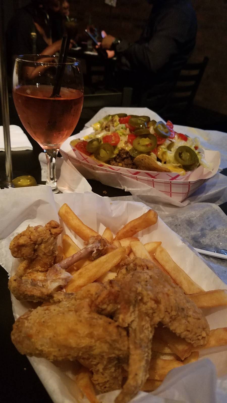 Ravens Place | restaurant | 13031 Western Ave, Blue Island, IL 60406, USA | 7083712357 OR +1 708-371-2357