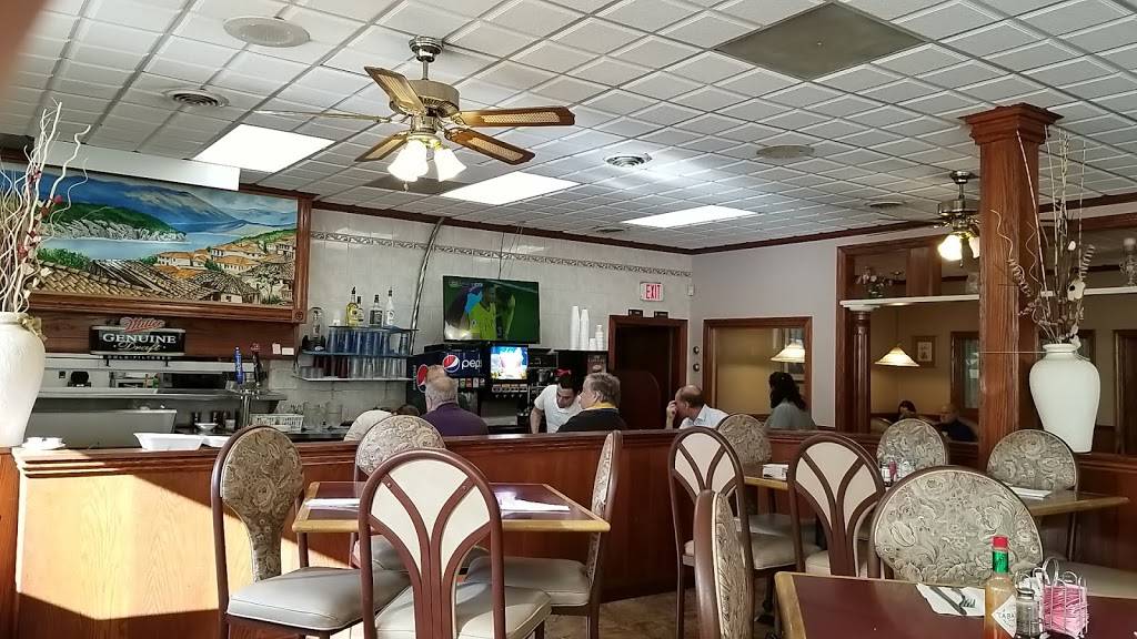 Copper Kitchen | restaurant | 3935 S Howell Ave, Milwaukee, WI 53207, USA | 4144821315 OR +1 414-482-1315