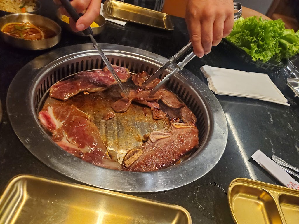 YakiniQ LV | restaurant | 2180 Third St, Livermore, CA 94550, USA | 9254937453 OR +1 925-493-7453