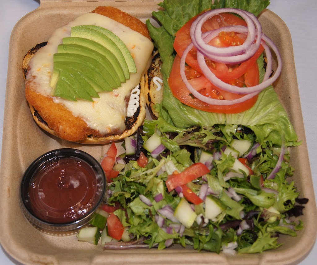 LoneStar Chicken - Dallas | restaurant | 921 W Commerce St, Dallas, TX 75208, USA | 8173815340 OR +1 817-381-5340